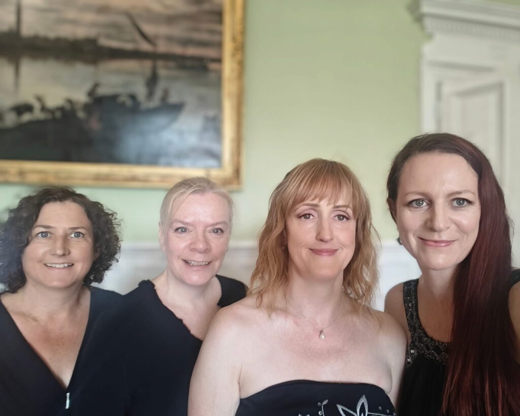 Summer Wedding at Capesthorne Hall. String quartets in Cheshire